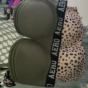 2 bras C cup, aeropostale, nine west